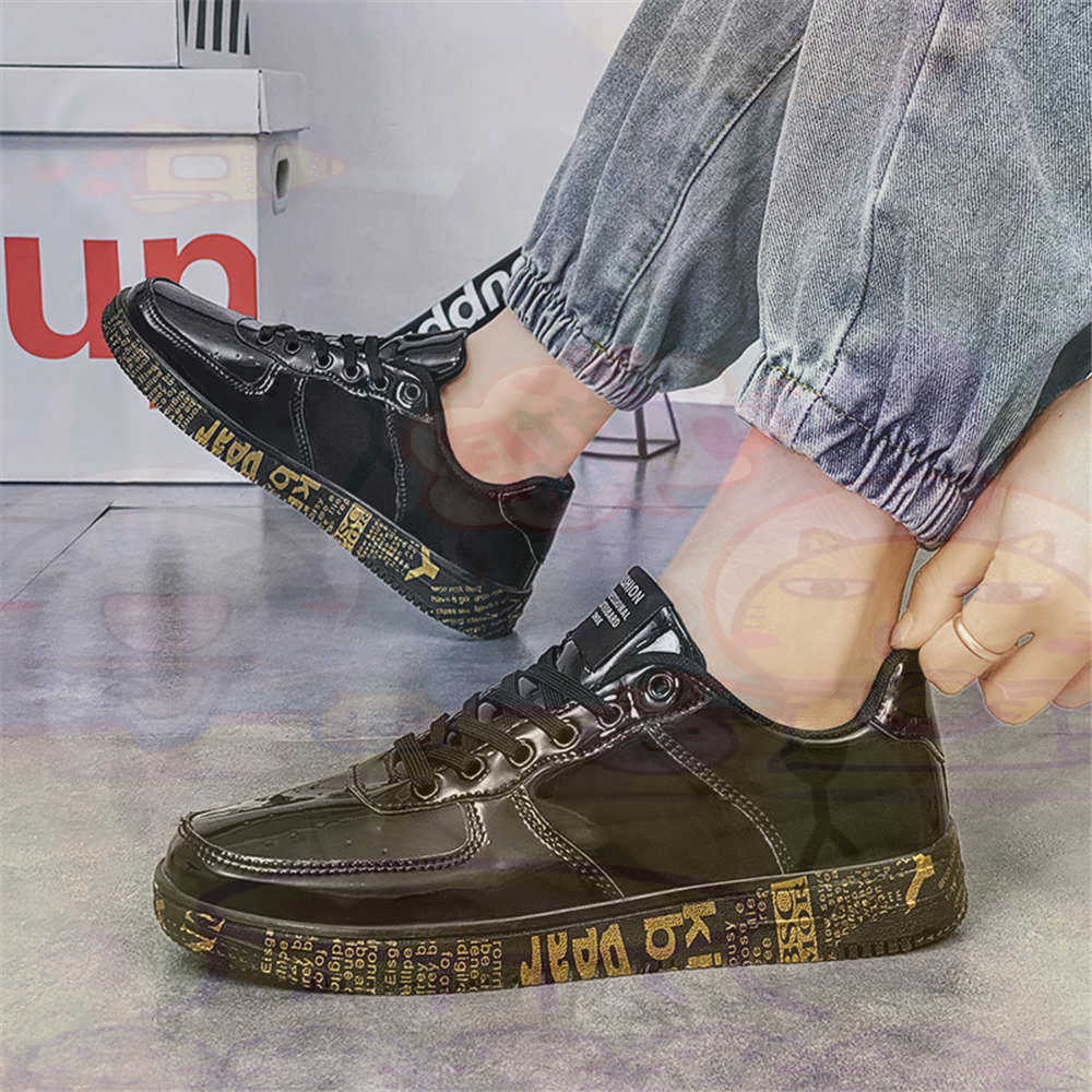 Round Foot Size 45 Sneakers Wh - Men'S Grooming Salon Sky recension och pris